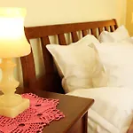 Embrace & Aparthotel