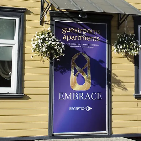 Aparthotel Embrace &