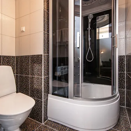 Lägenhetshotell Embrace & Pärnu