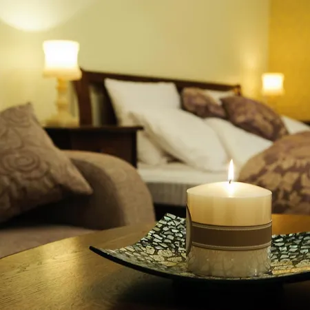 Lägenhetshotell Embrace & 4*