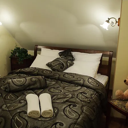 Lägenhetshotell Embrace & Pärnu