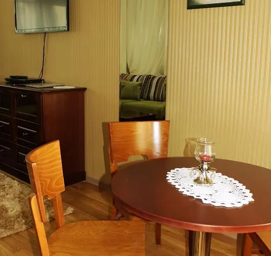 Aparthotel Embrace & 4*