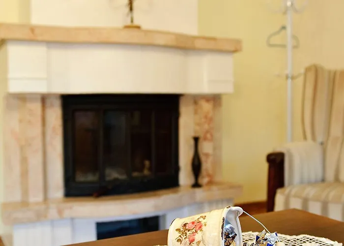 Embrace & Aparthotel