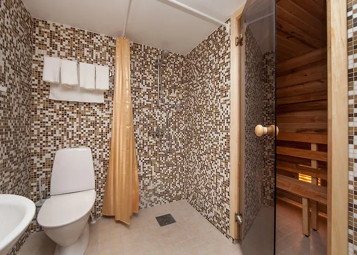 Embrace & Aparthotel 4*