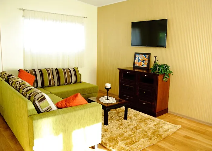 Aparthotel Embrace & 4*