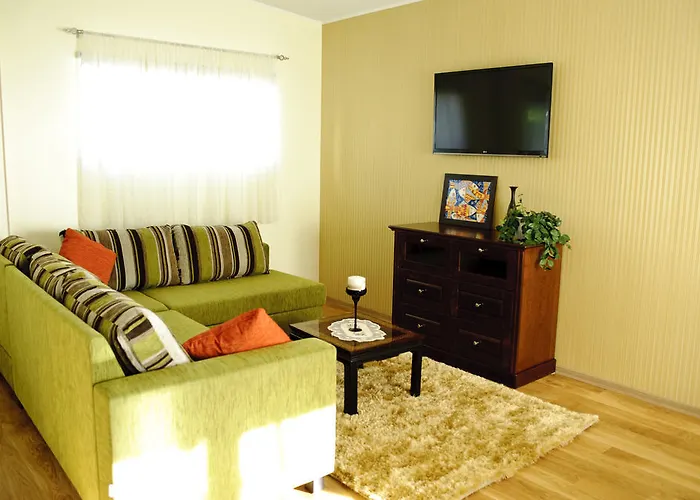 Aparthotel Embrace & Parnu