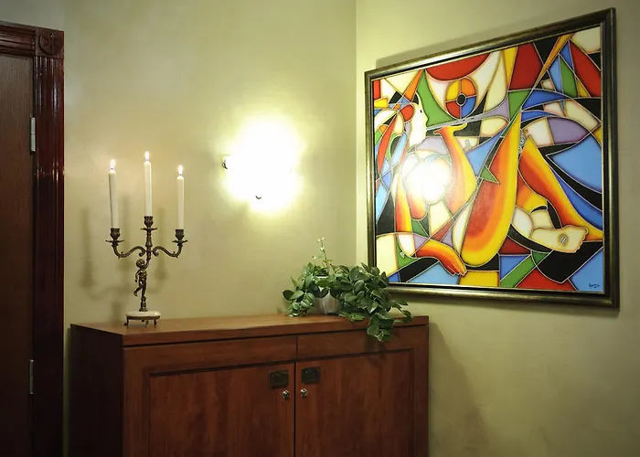 Aparthotel Embrace & 4*